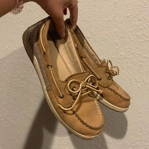 Kids size boat sperrys